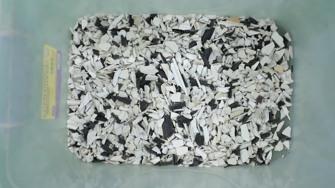 PET HDPE PVC 색선별기고 정밀도