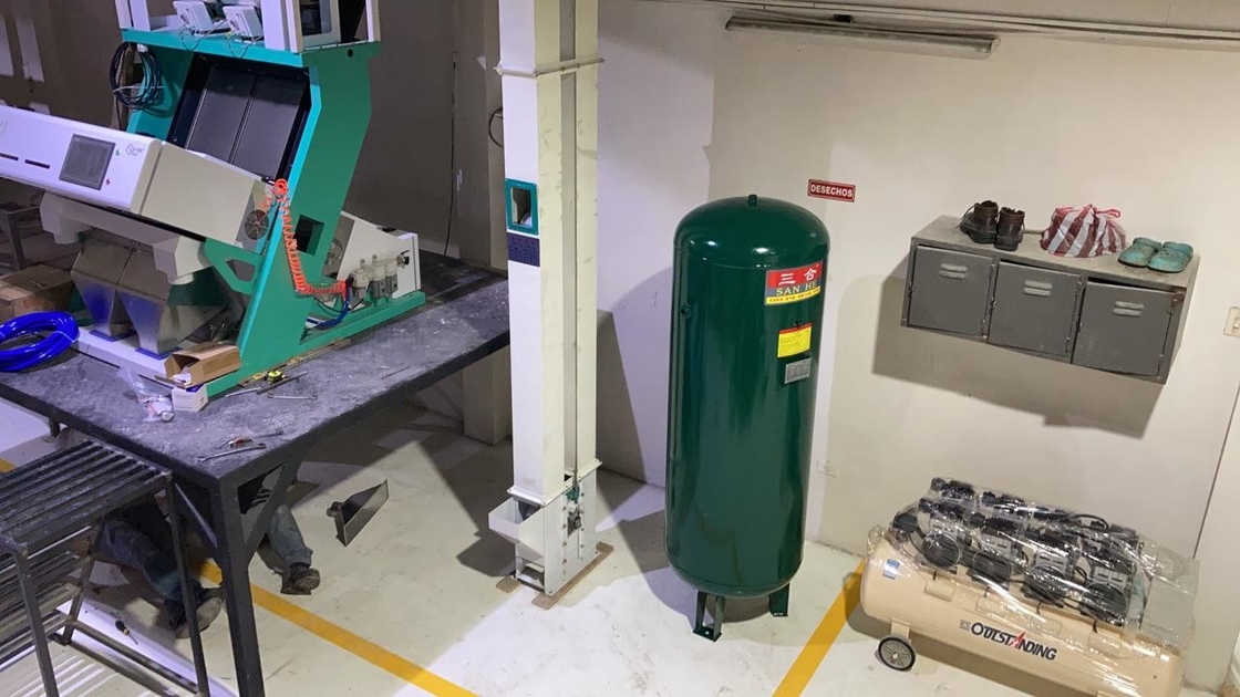 고정도 색상 분류기 쌀 색상 분류기 1.4 KW 전력