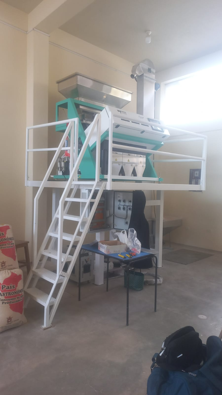 Wenyao Soybean Corn Rice Sugar Coffee Bean Color Sorter Machine New Design Full Automatic Color Sorter Machine