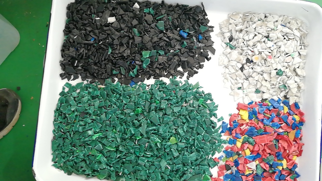 고 정밀도 10은 4.5-16 T/h PE PVC PP HDPE PET 플라스틱 플레이크 색채 선별기 기계를 떨어뜨립니다