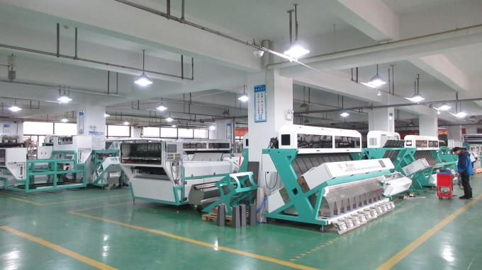Wenyao Adjustable Parameters Ore Color Sorter for Multi-Color Sorting in Mineral Industry 9